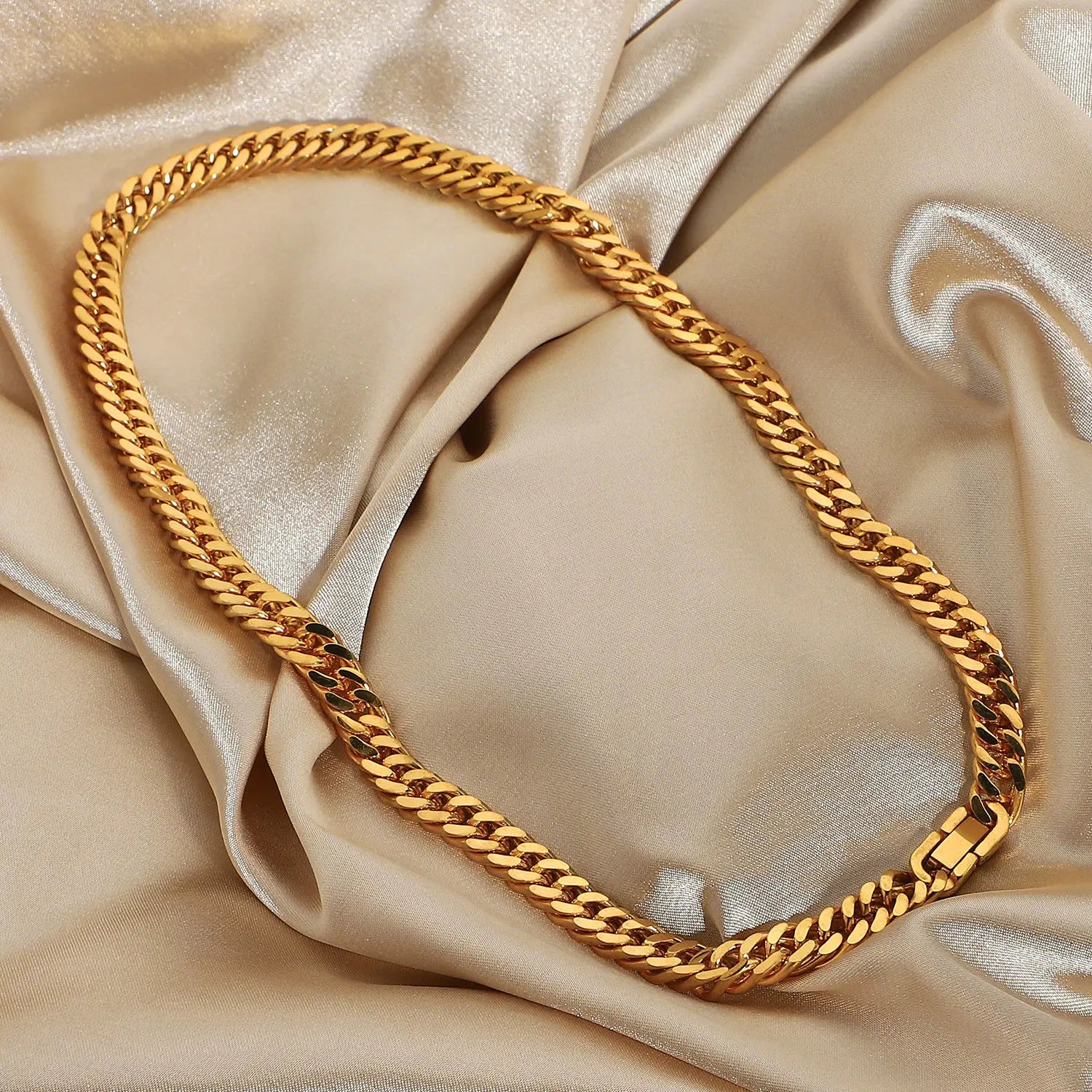 Gold Plated Anti-Tarnish Chunky Link Chain Necklace